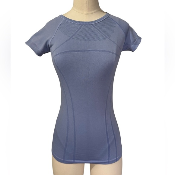 Ivivva by Lululemon Girls size 10 Swiftly Fly Tech Seamless Short Sleeve Shirt - Picture 1 of 5